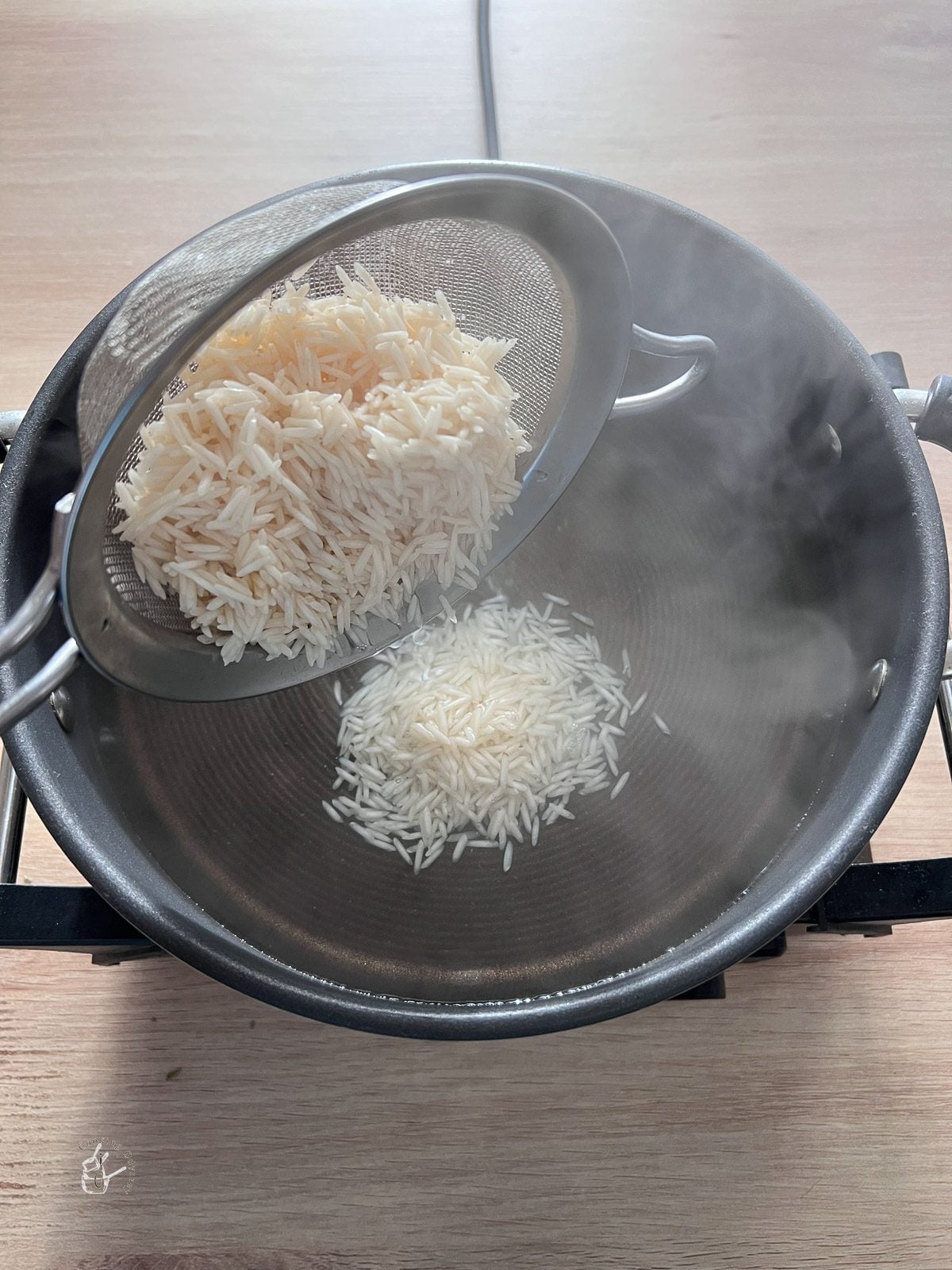 rice added to the boiling water