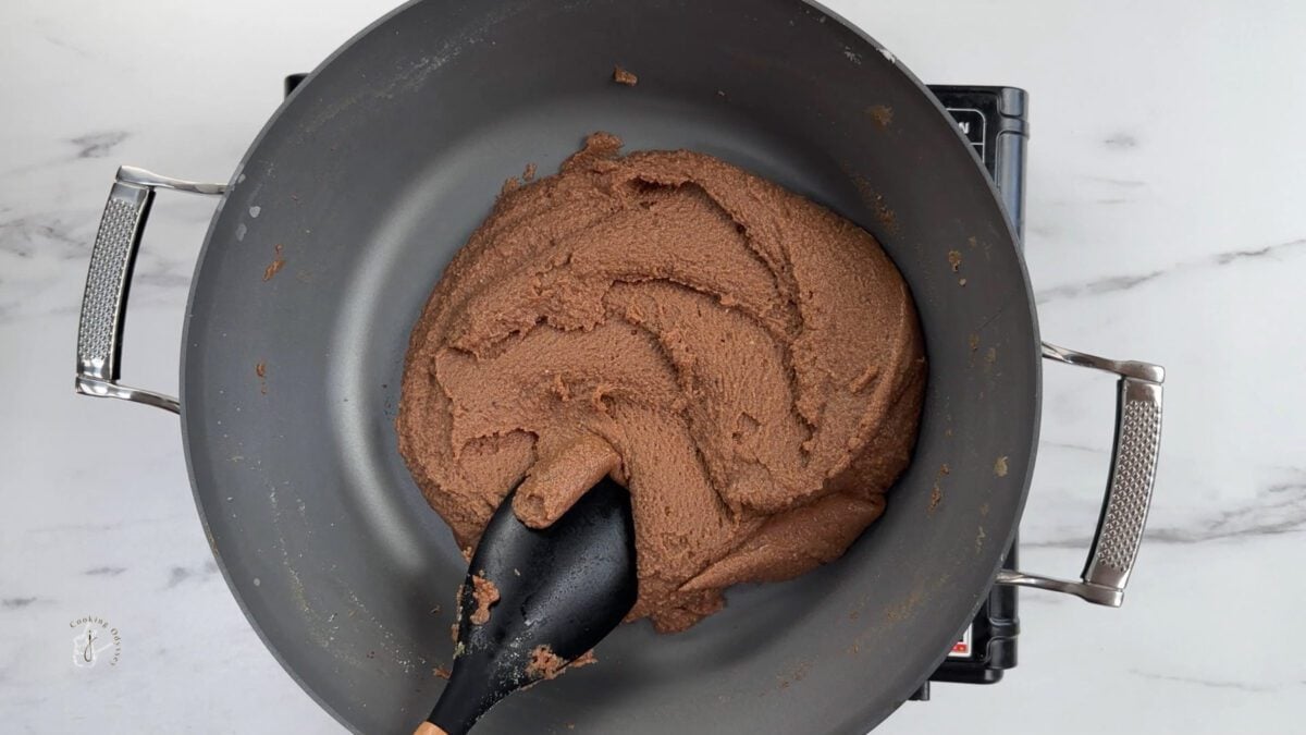 chocolate barfi mixture in the pan