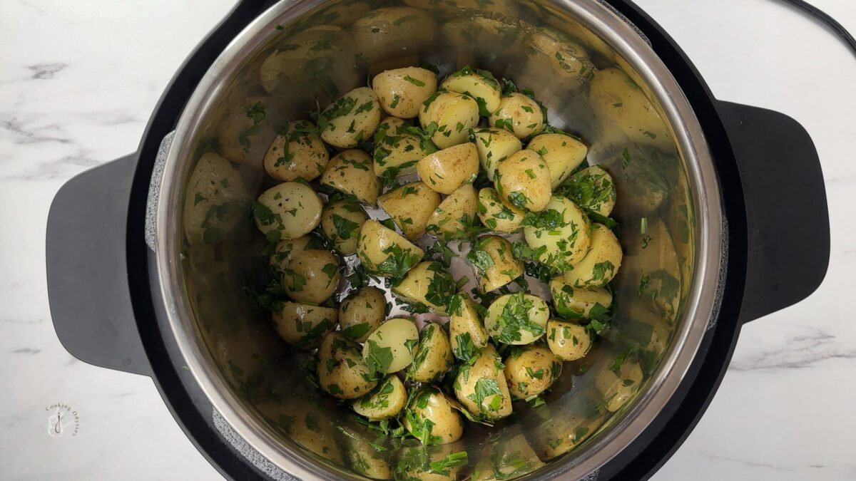 parsley potatoes in the instant pot pan