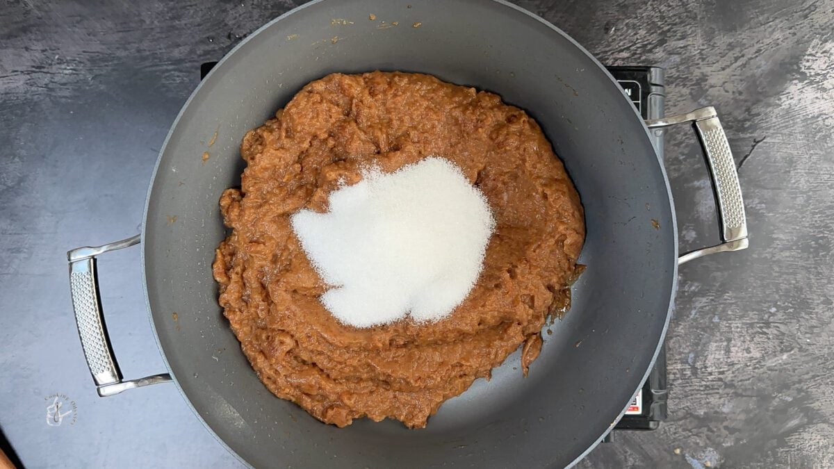sugar added to the halwa recipe