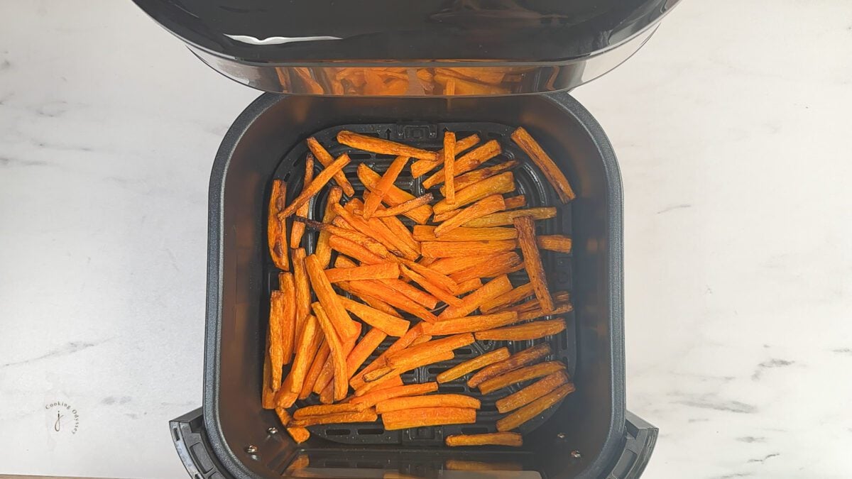 air fried healthy carrot fries in the air fryer basket